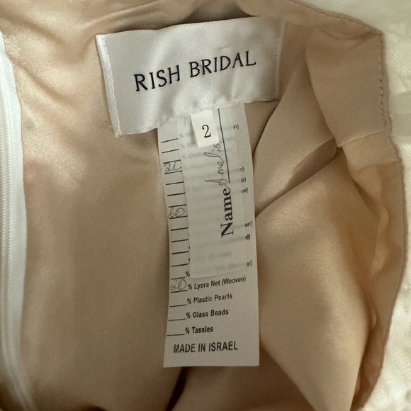 Amelia Rish Bridal wedding dress size 2. Unworn and unaltered. - Picture 5 of 6